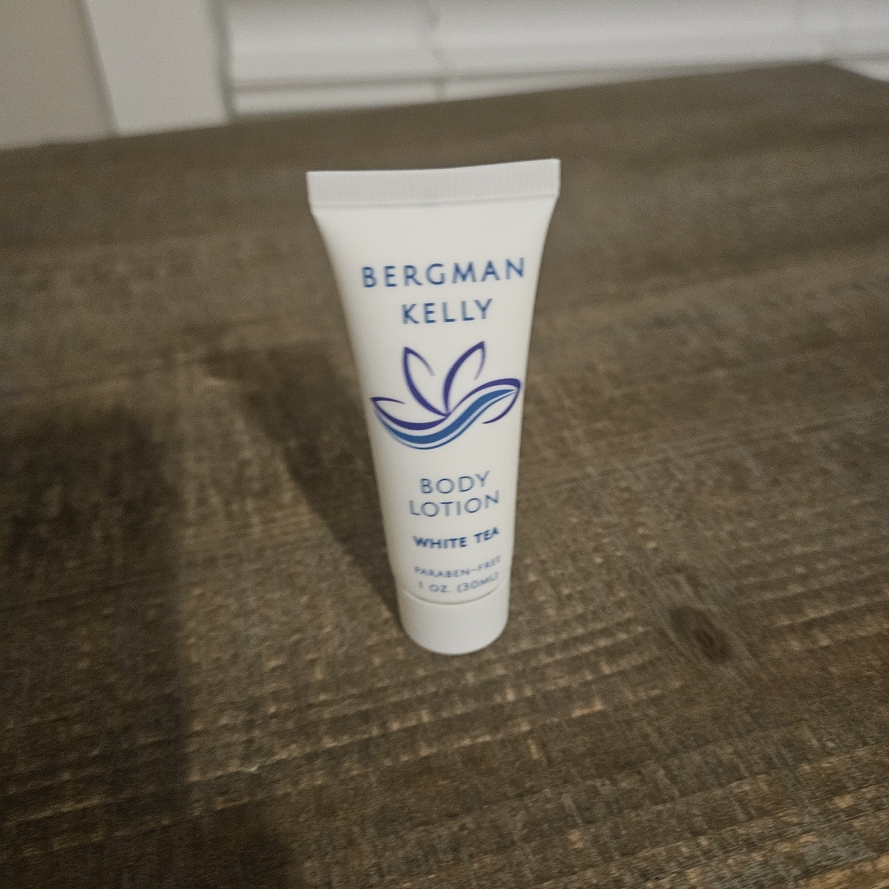 Bergman Kelly White Tea Body Lotion